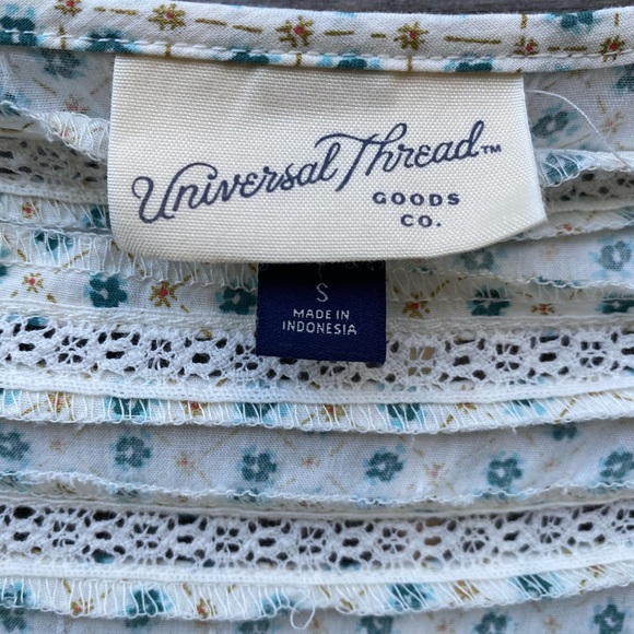 🟢HOST PICK🟢Long sleeve teal floral pattern top - Picture 5 of 8